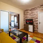 Primorski 2bdrm Apartment *