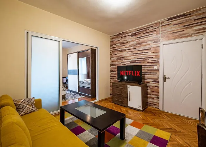 Primorski 2bdrm Appartement *