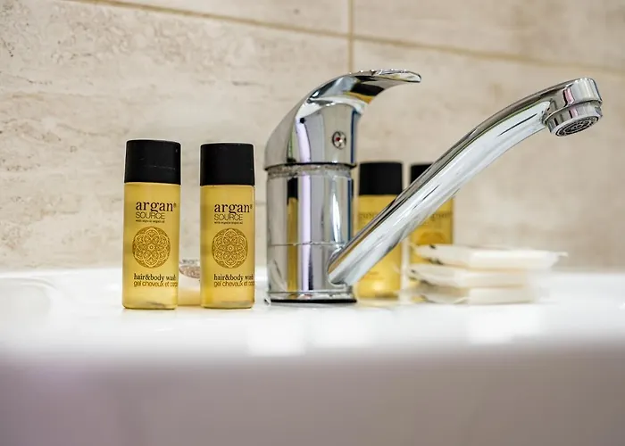 Primorski 2bdrm Appartement *