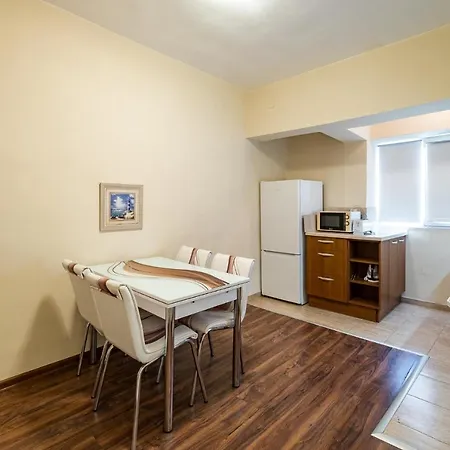 Primorski 2bdrm Lejlighed